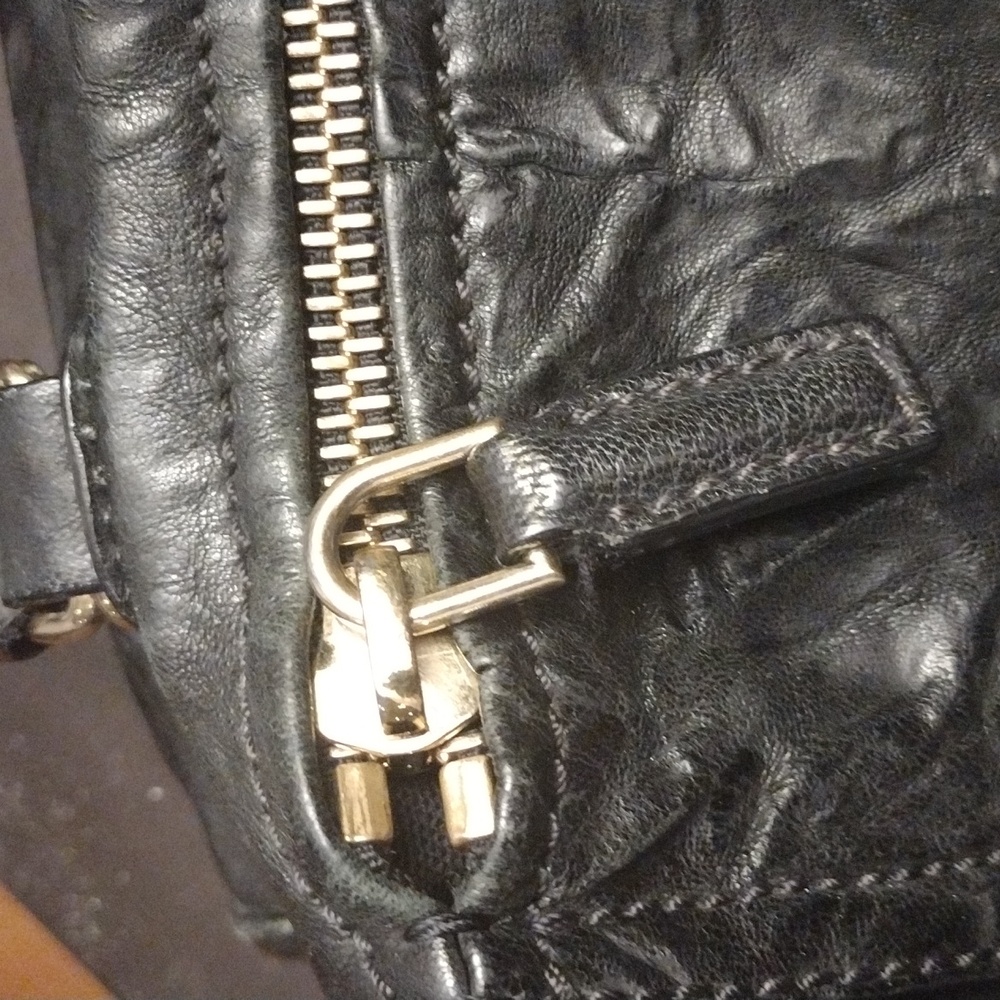 Givenchy Purse Black -  Authentic Handbag EUC bag - Picture 6 of 17